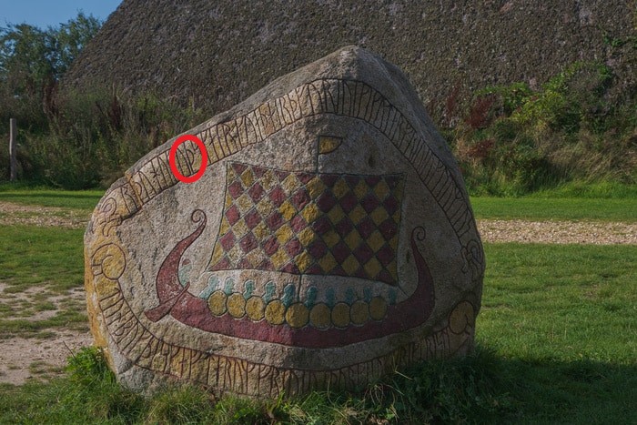 Thurisaz Rune Mural