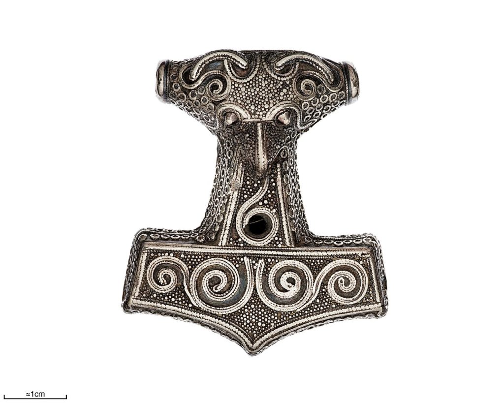 Mjolnir | Myth, History, Pop Culture and FAQ